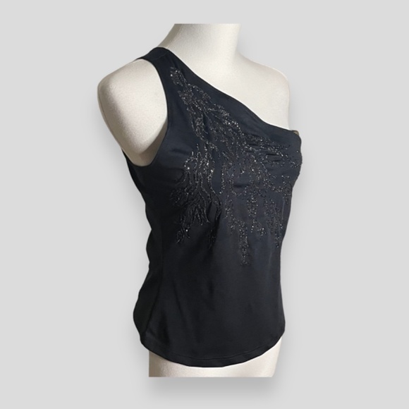 Black One Shoulder Sparkly Pattern on Front Top by Mandee Size Small - Picture 3 of 6